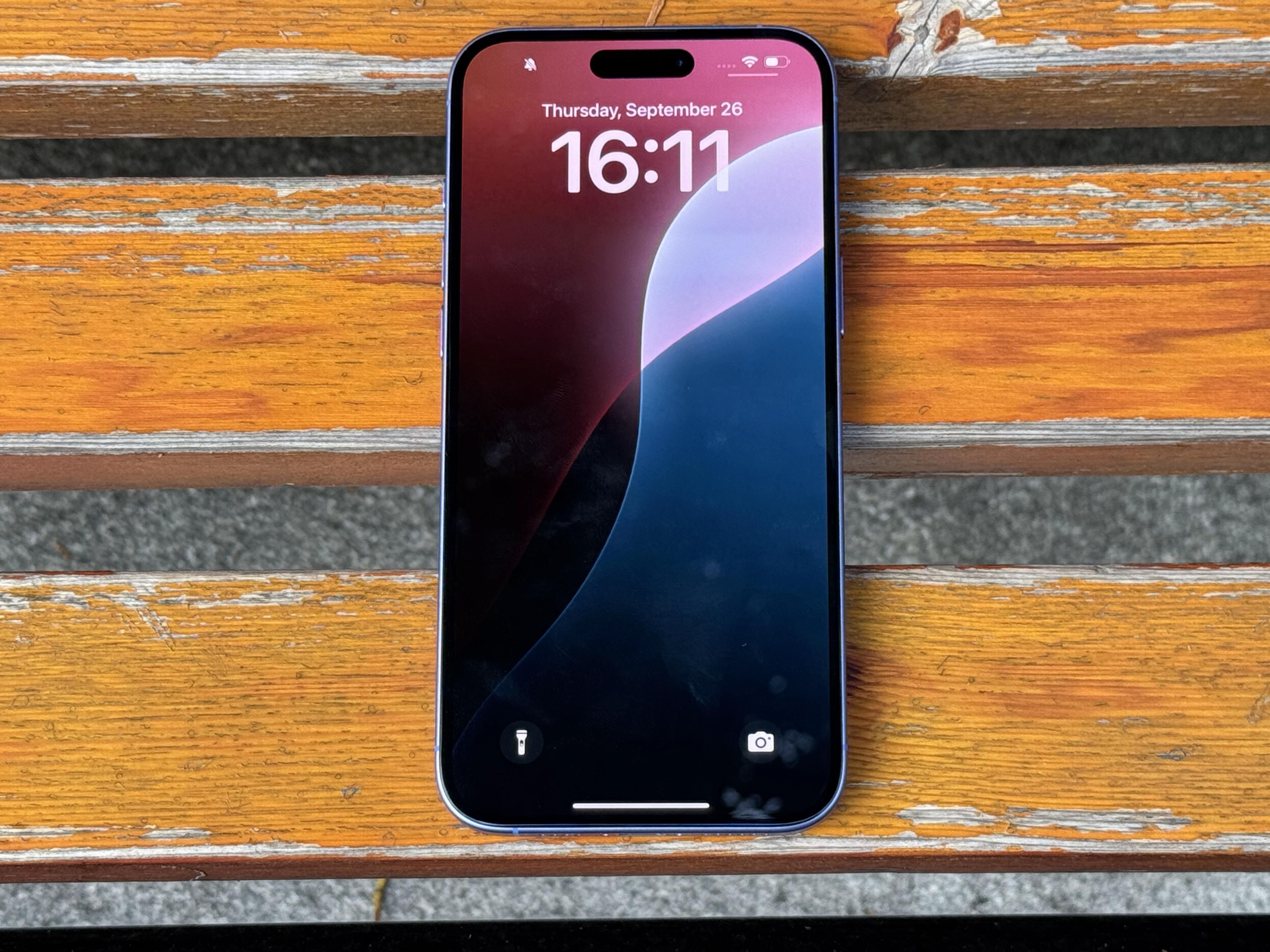 iPhone 16和iPhone 16 Pro硬核对比!看看哪一个才更值得买!