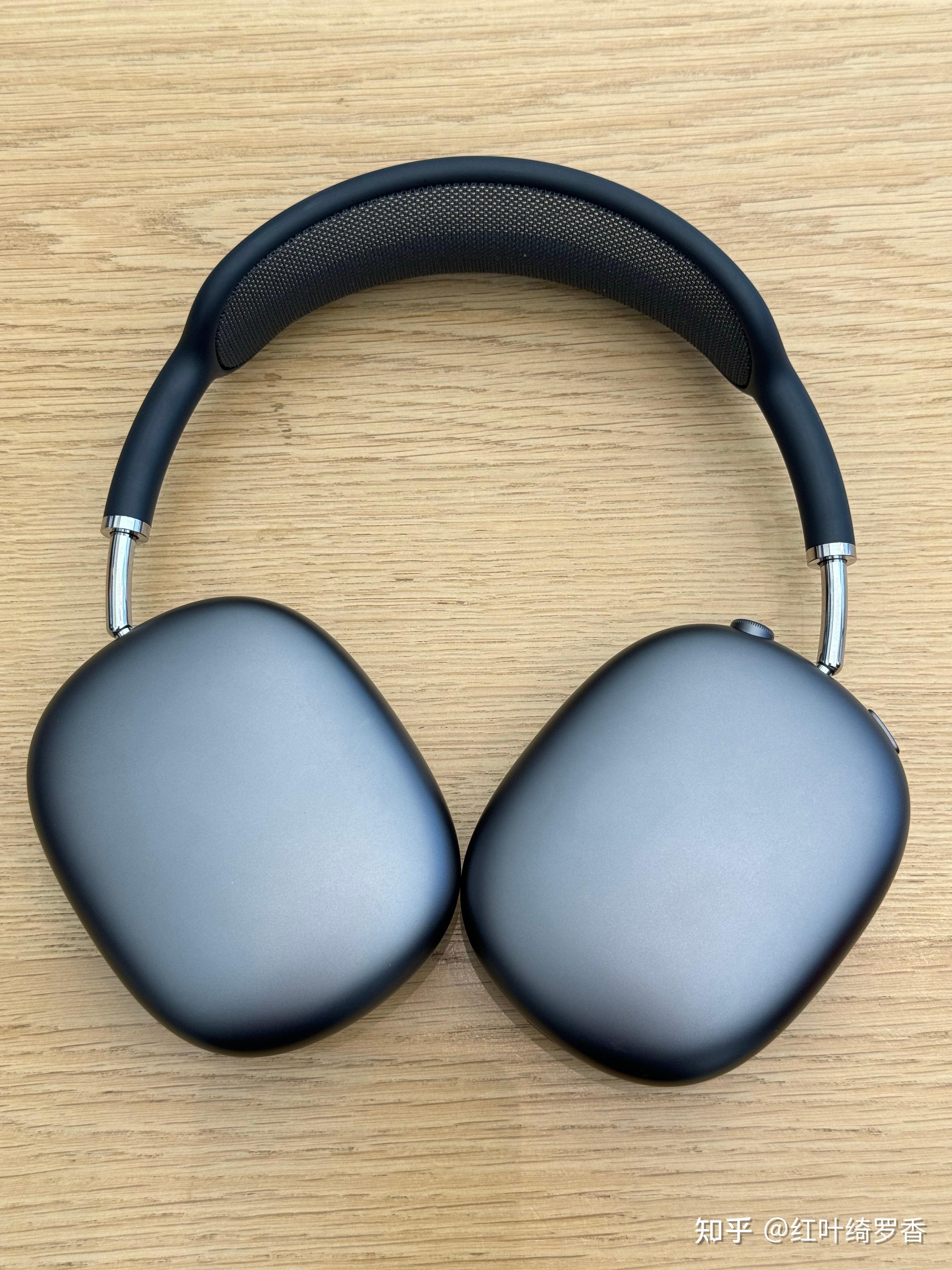 深度解读AirPods Max，AirPods Max体验分享。AirPods Max降价到3999元，值得买吗？