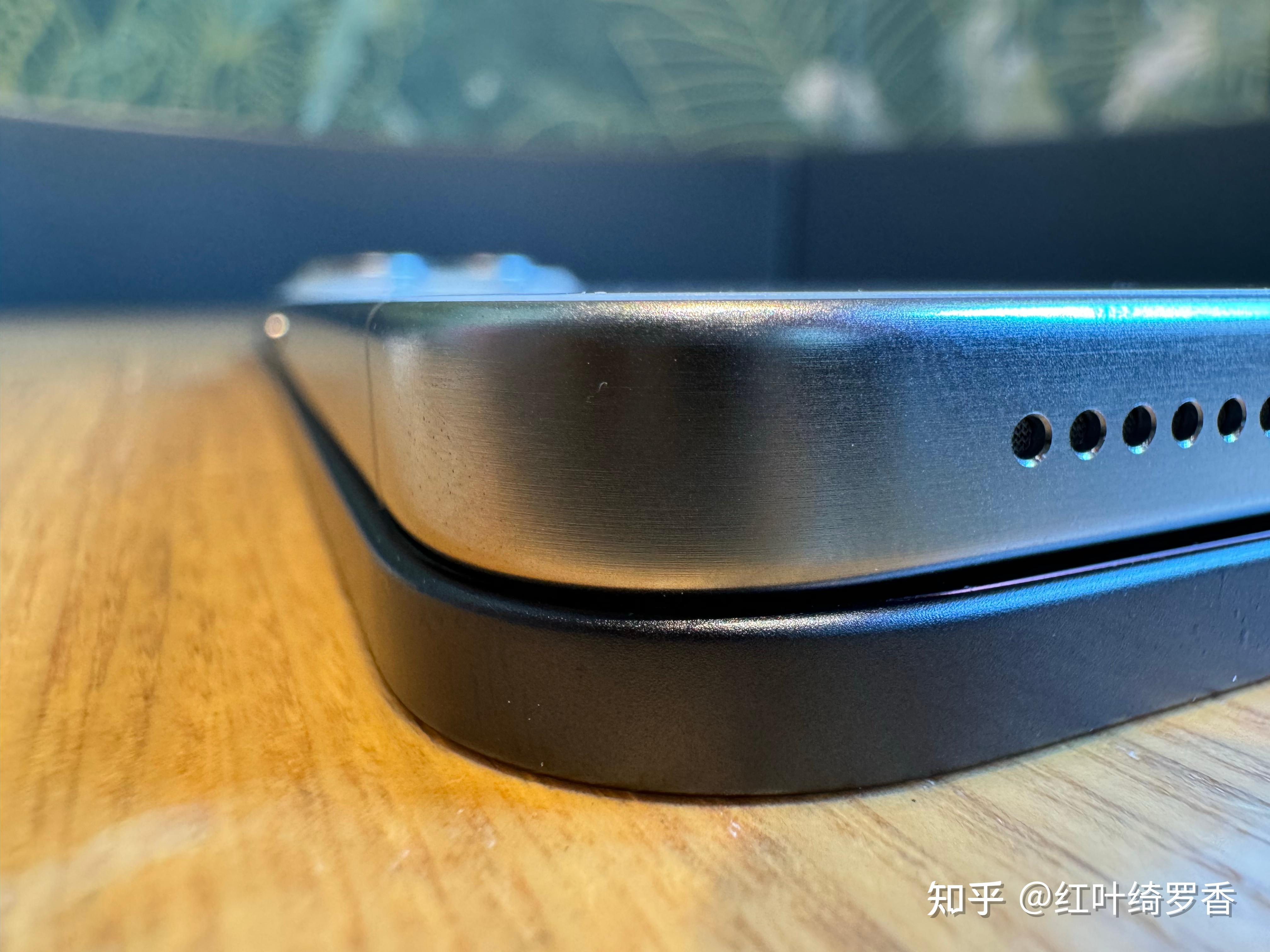 iPad Pro M4 和iPad Pro M2到底有什么区别?iPad Pro 2024和iPad Pro 2022哪个更值得买?