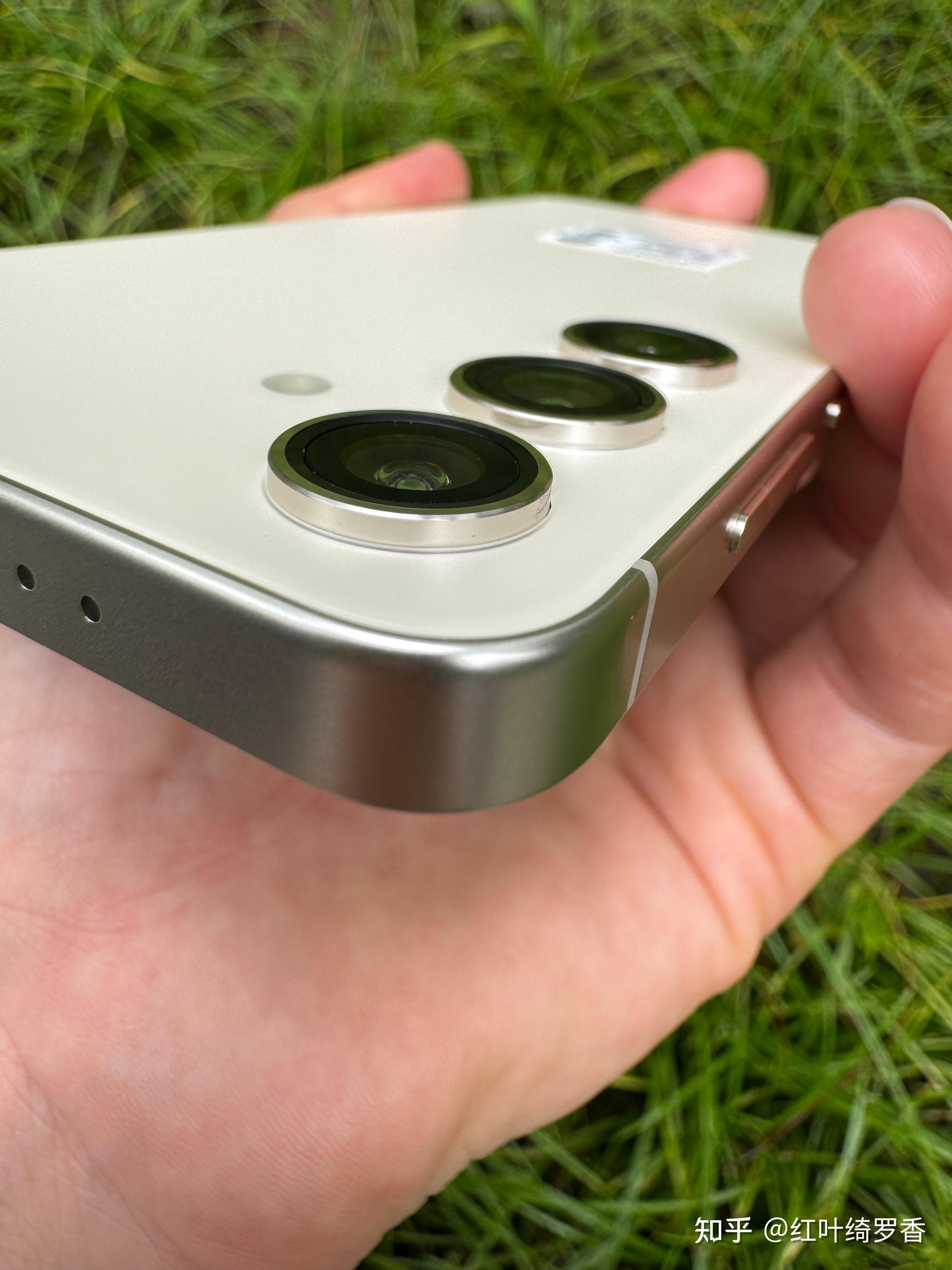 三星S24深度体验分享，精致，优雅，简洁，纯粹，高性价比。