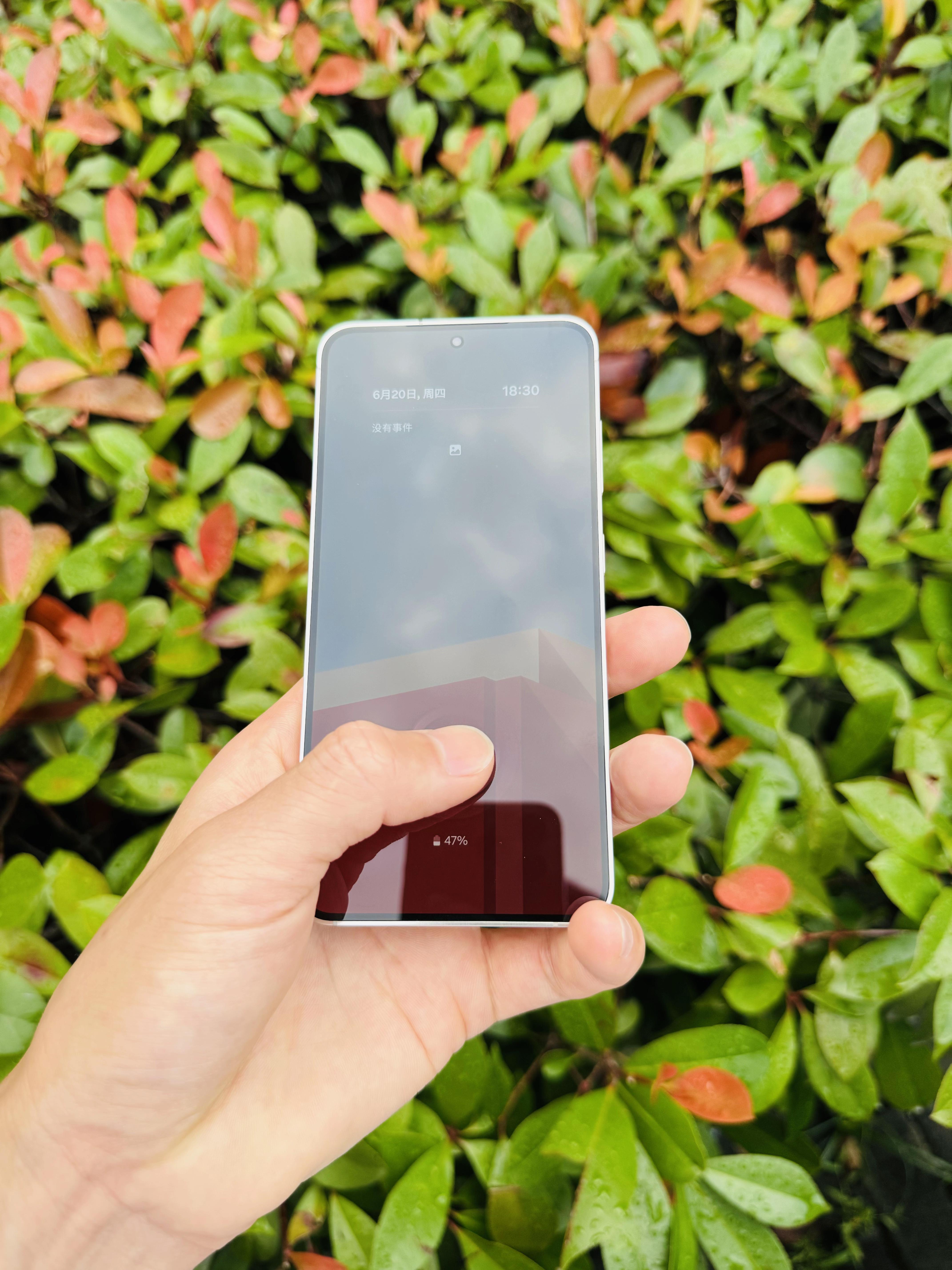 三星S24深度体验分享，精致，优雅，简洁，纯粹，高性价比。