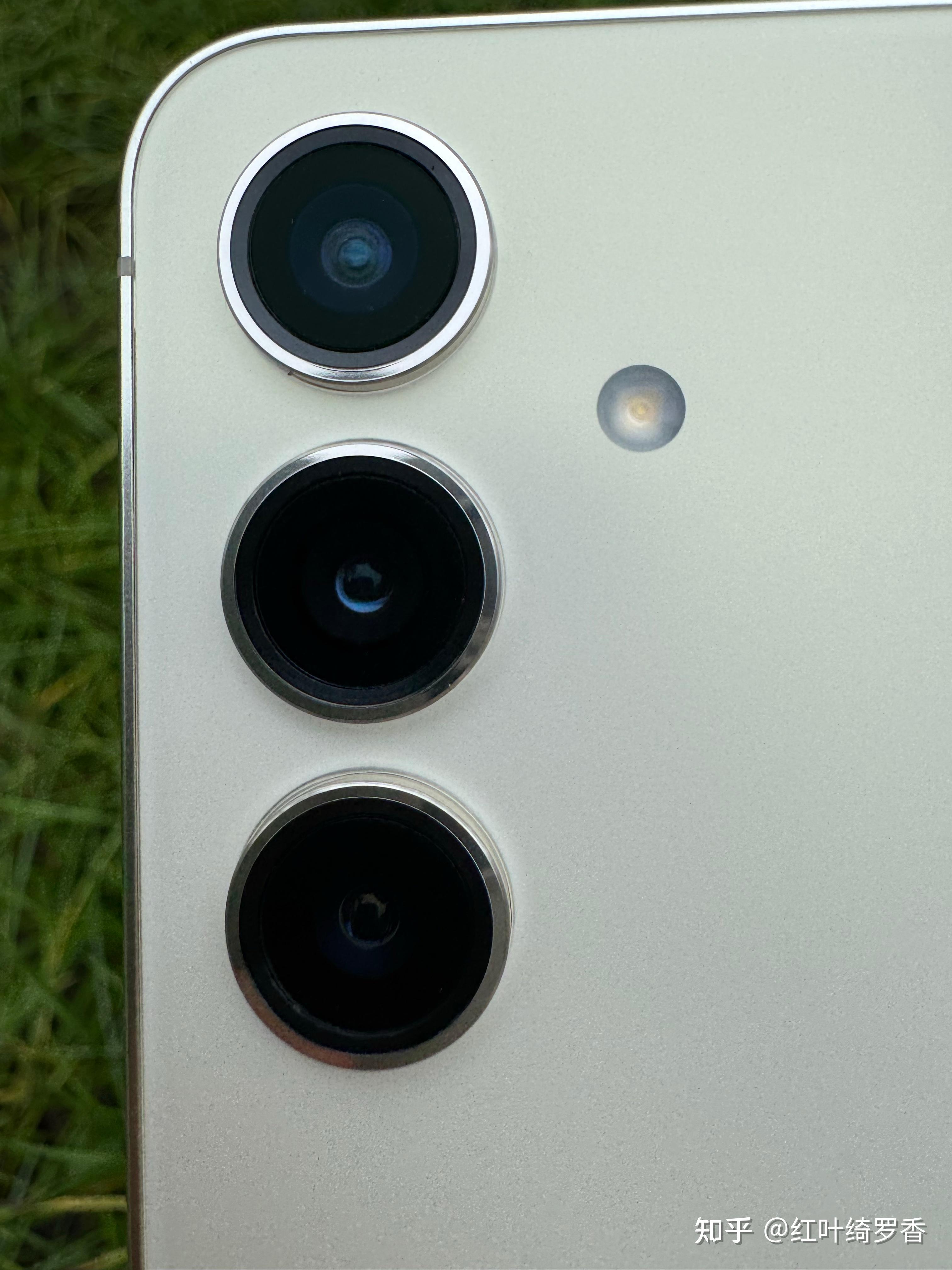 三星S24深度体验分享，精致，优雅，简洁，纯粹，高性价比。