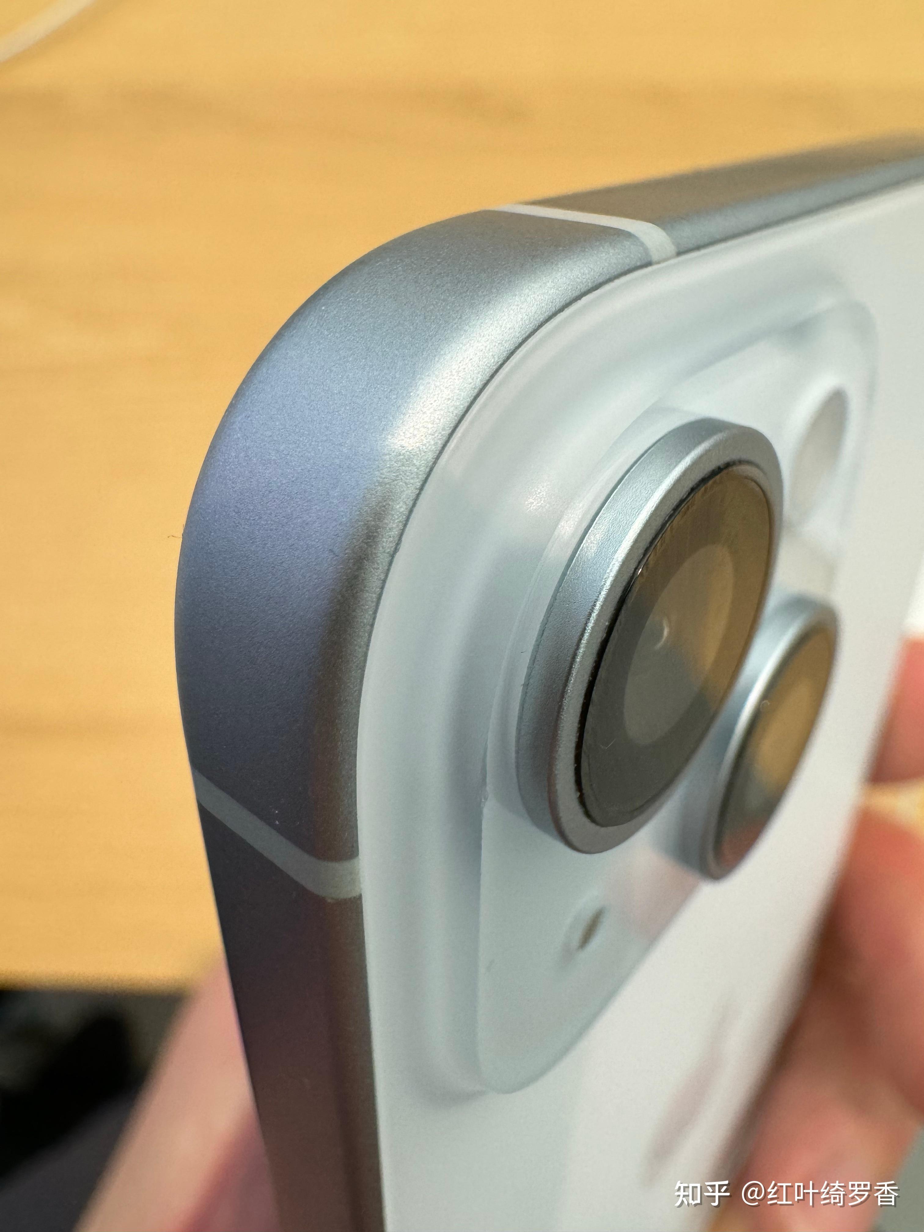 iPhone 16和iPhone 16 Plus到底升级了什么？全新功能深度剖析。