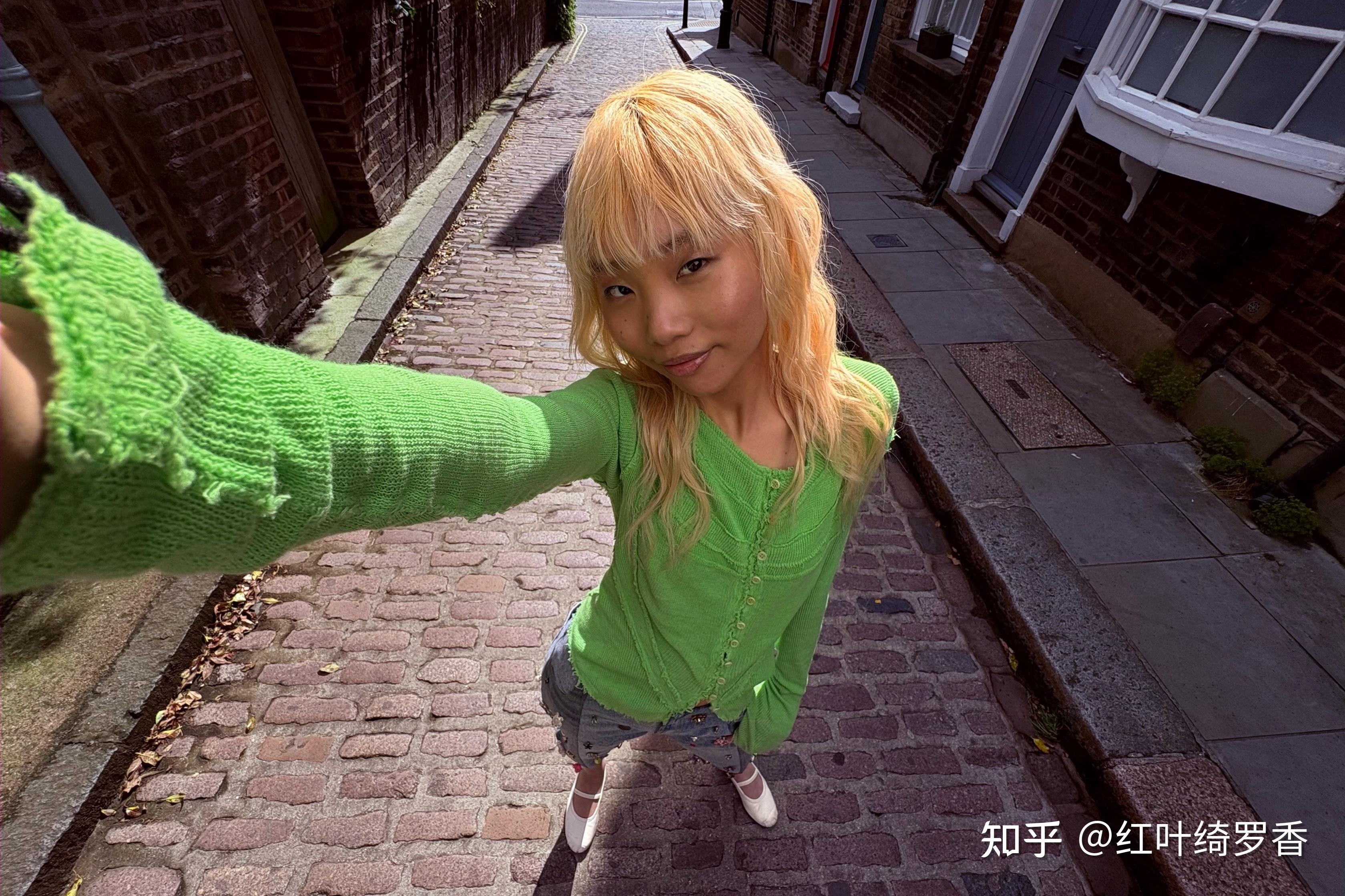 iPhone 16和iPhone 16 Plus到底升级了什么？全新功能深度剖析。