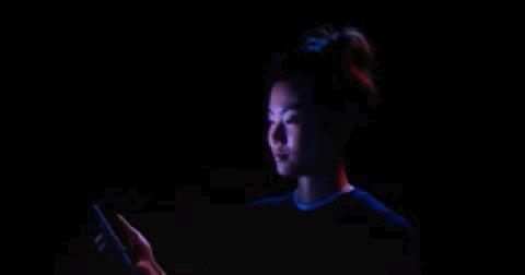 有哪些特征一眼就会被看出是 iPhone 用户?