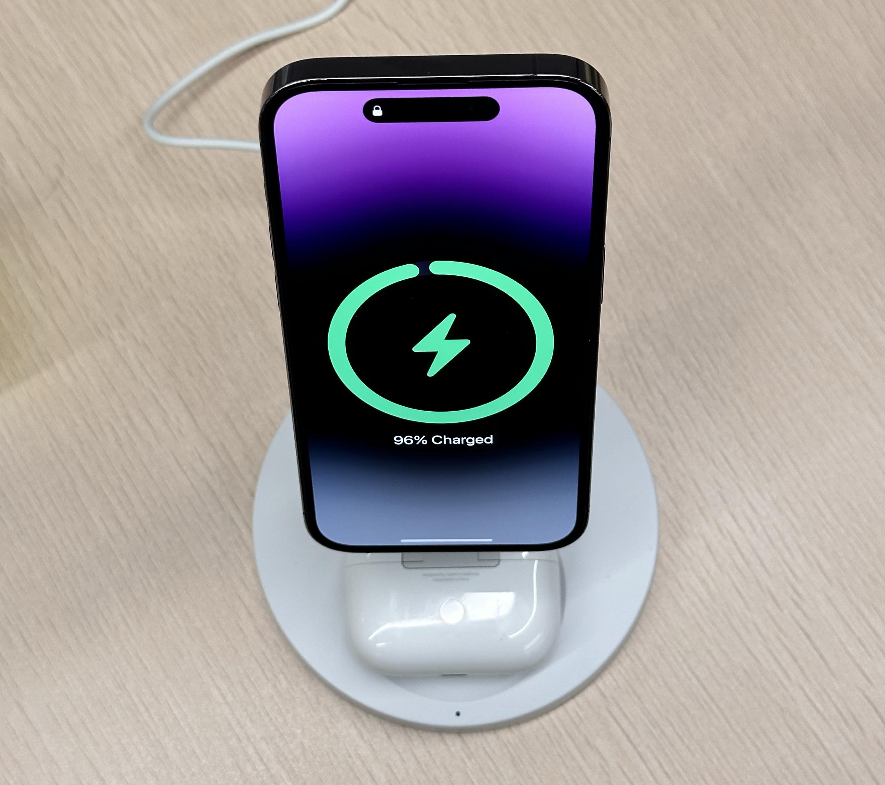 有哪些特征一眼就会被看出是 iPhone 用户?