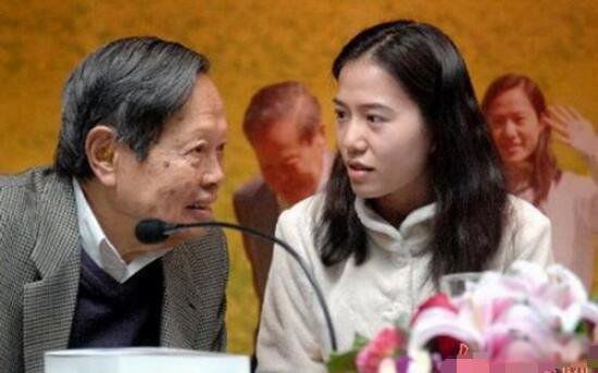 翁帆怀孕了吗 翁帆为97岁杨振宁产下一子是真的吗-图2