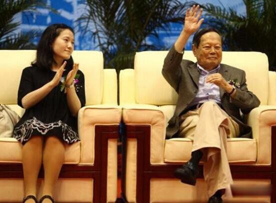 翁帆怀孕了吗 翁帆为97岁杨振宁产下一子是真的吗-图7