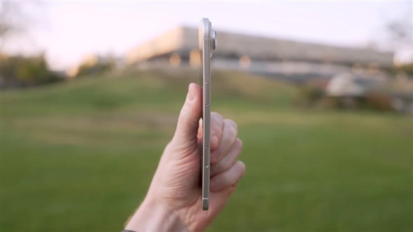 曝iPhone 17 Air仅重146g！梦回iPhone 6s时代-图3