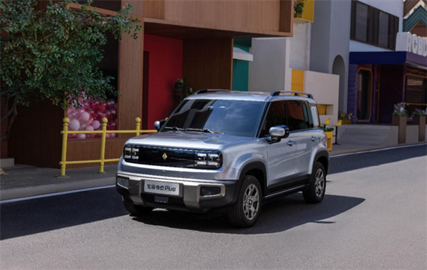 10万级智驾SUV！2026款宝骏悦也Plus上市：搭载L2级组合辅助驾驶-图2
