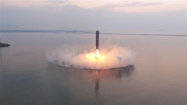 箭元科技元行者一号火箭回成功：首个不锈钢 首次海上-图3