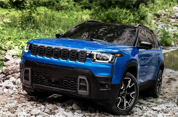 全新Jeep自由光致敬经典切诺基 网友：这设计太对味了-图3