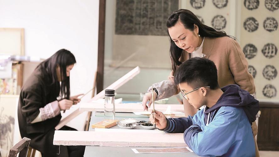 师范专业就业方向及前景:就业前景TOP 3,铁饭碗就业不难!