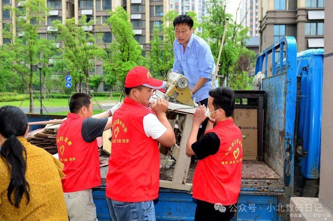 社区专职工作者属于什么编制？外表光鲜，看似公务员实际没有编制-图1