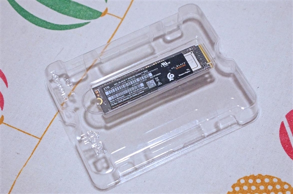 【众测】极致性能 只为最佳体验！WD_BLACK SN8100 2TB SSD评测-图4