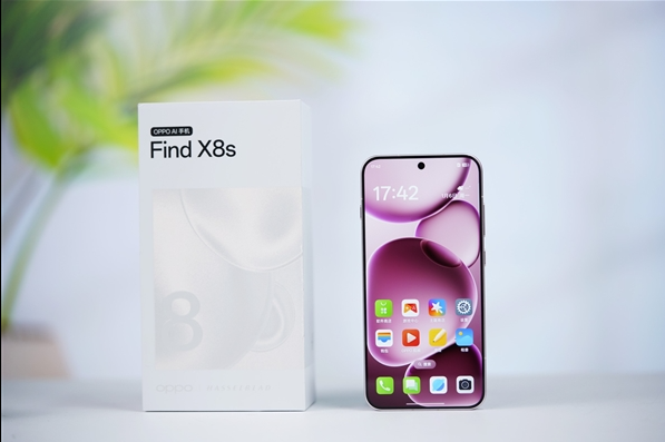 OPPO Find X8s全球最窄四等边全面屏！-趣考网