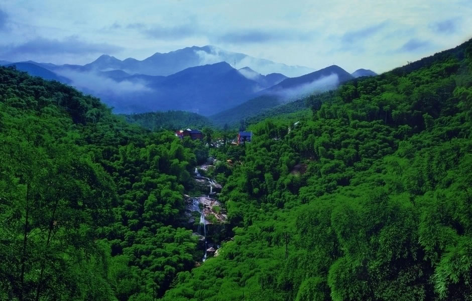 杭州山沟沟风景区旅游攻略：以“竹海、瀑布、古村”为核心