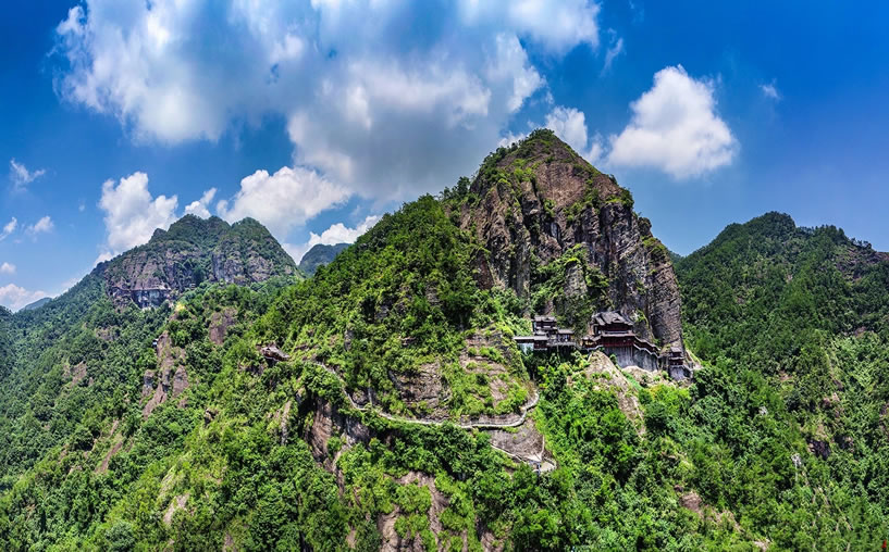 大慈岩景区旅游攻略：素有“浙西小九华”之誉