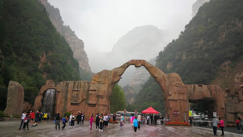 红崖峡谷景区旅游攻略：“山西绿宝石、天然大氧吧”