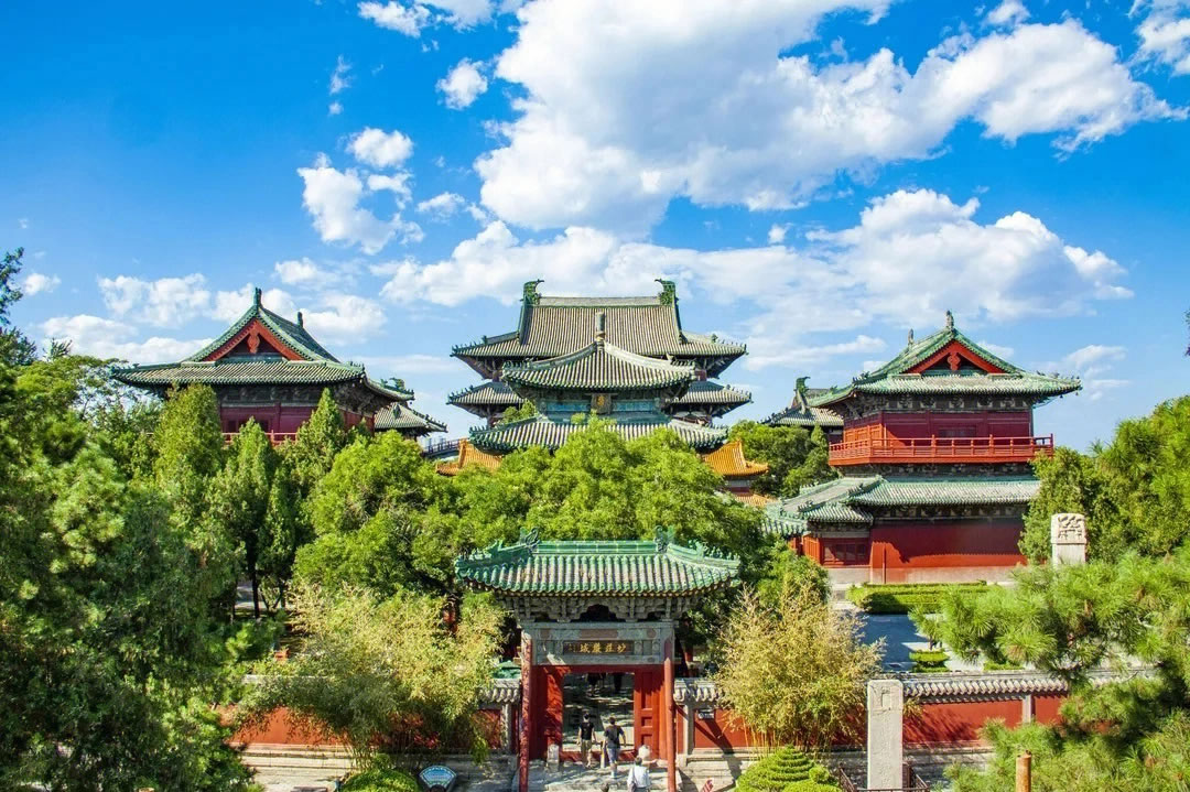 隆兴寺旅游攻略：规模较大且保存完整的佛教寺院之一