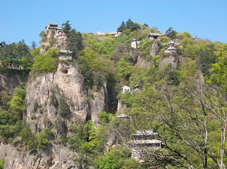 崆峒山旅游攻略：自古有“中华道教第一山”之美誉-图1