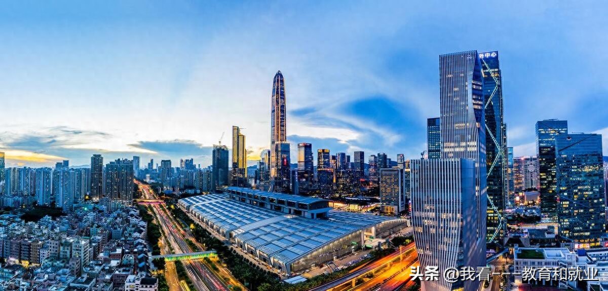 深圳逆袭史：从渔村到“中国硅谷”，揭秘年薪百万的黄金赛道！-趣考网