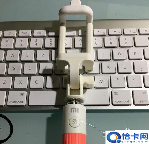 苹果手机怎么使用自拍杆拍照？苹果手机自拍杆怎么连接