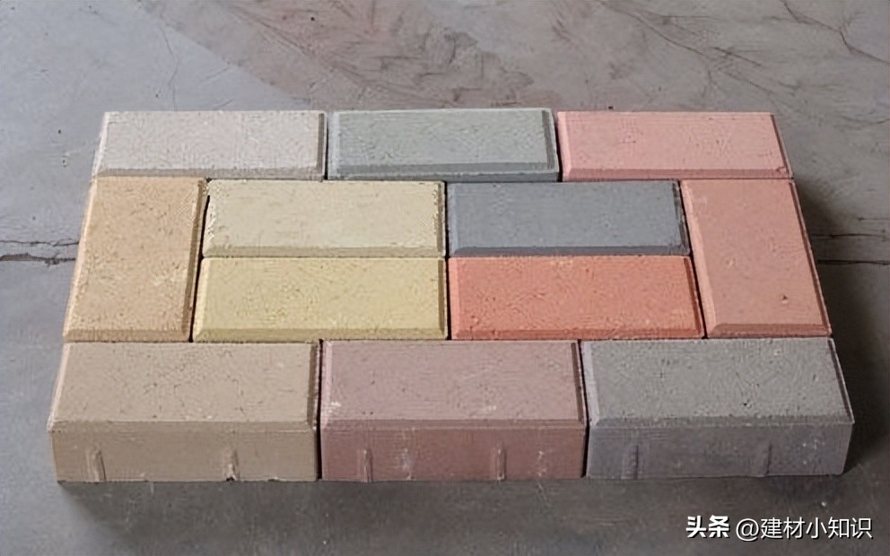 砖头为什么出碱？透水砖为什么会出现泛碱现象？