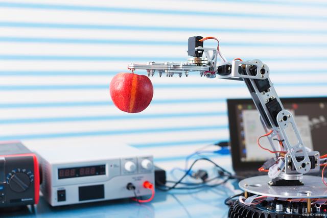 机器人编程学什么？