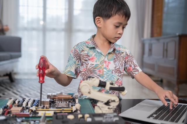 学习机器人编程对儿童有什么好处？