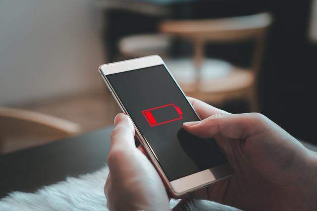 手机一般充电多久最好？