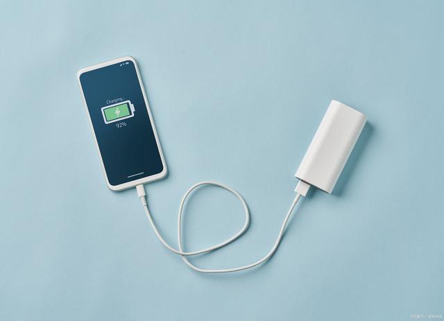 手机没电了怎么办?别急,这三种应急方法很管用