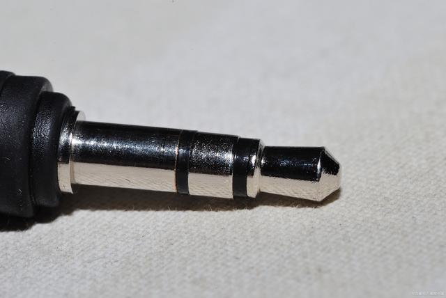 耳机怎么与手机连接配对？