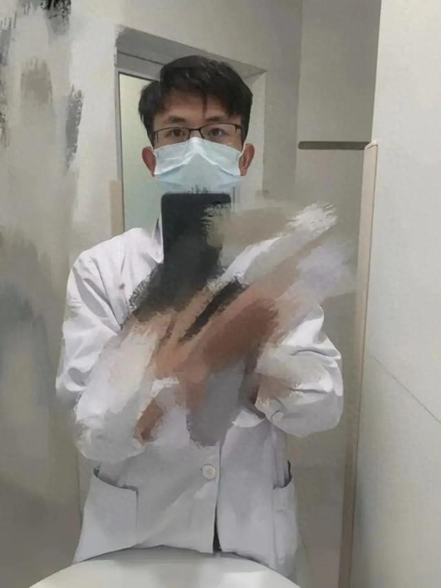 湘雅二医院两年间给罗帅宇转账40余万元，家属质疑钱款来历