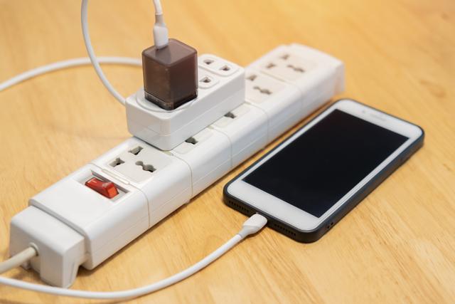 手机正确的充电方式详解