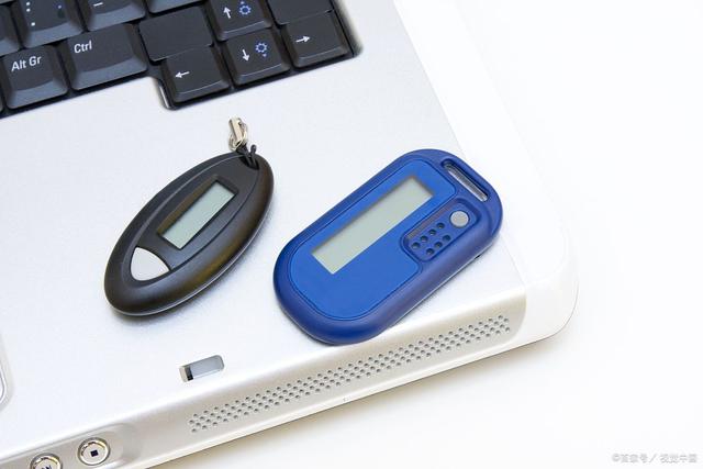 u盾如何在手机上使用？