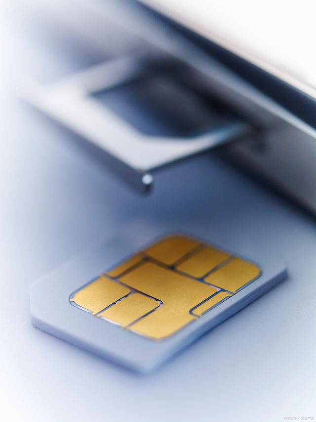 手机插卡无服务怎么解决？