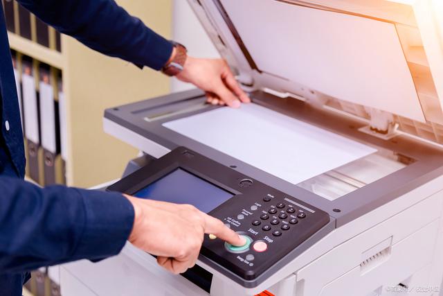 打印机显示脱机状态怎么处理？