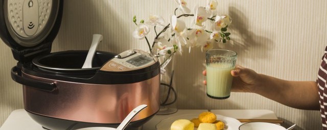 电饭煲蒸米饭需要多长时间？电饭煲蒸米饭需要的时间解说