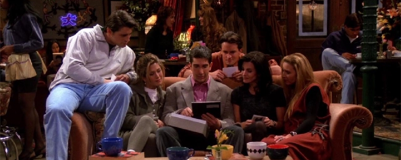 老友记瑞秋最后和谁在一起?孩子无辜:瑞秋生了谁的孩子-图2 老友记瑞秋最后和谁在一起?孩子无辜:瑞秋生了谁的孩子-图2