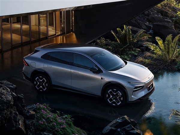 首款具有L3级算力的AI汽车!全新小鹏G7官图发布:本周首秀-图4 首款具有L3级算力的AI汽车!全新小鹏G7官图发布:本周首秀-图4