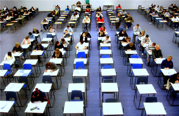 清华大学毕业后当老师3年再高考:达不到640分要请学生吃饭-图1 清华大学毕业后当老师3年再高考:达不到640分要请学生吃饭-图1