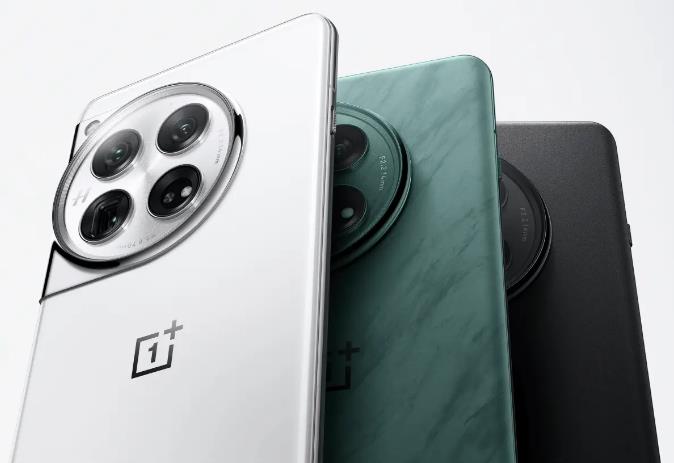 一加12对比红米K70哪款好?一加12和红米K70参数配置全面对比-图2 一加12对比红米K70哪款好?一加12和红米K70参数配置全面对比-图2