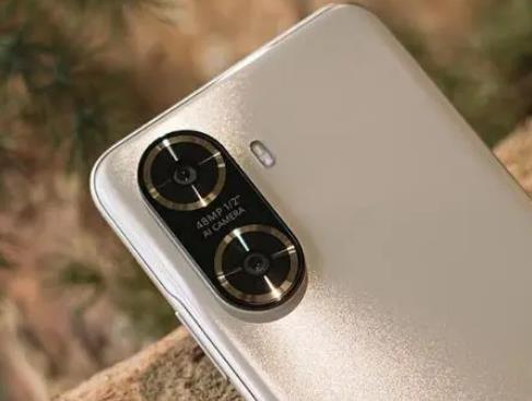 华为畅享70性能怎么样？华为畅享70参数配置一览