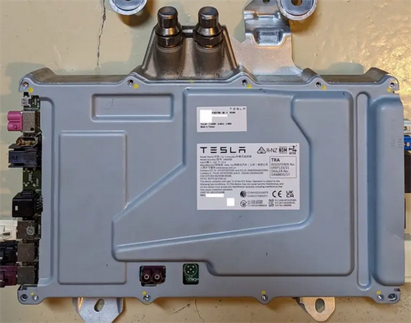 性能提升5倍！曝特斯拉HW5芯片量产已经启动