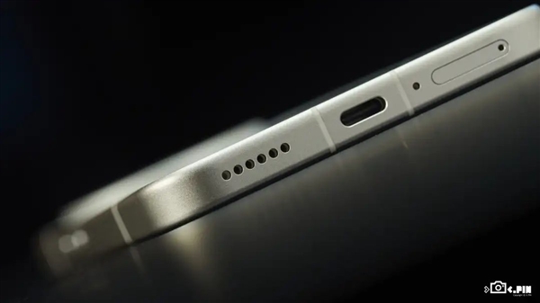 中端机卷的飞起 红米都开始搞马达和外放音质了-图2 中端机卷的飞起 红米都开始搞马达和外放音质了-图2