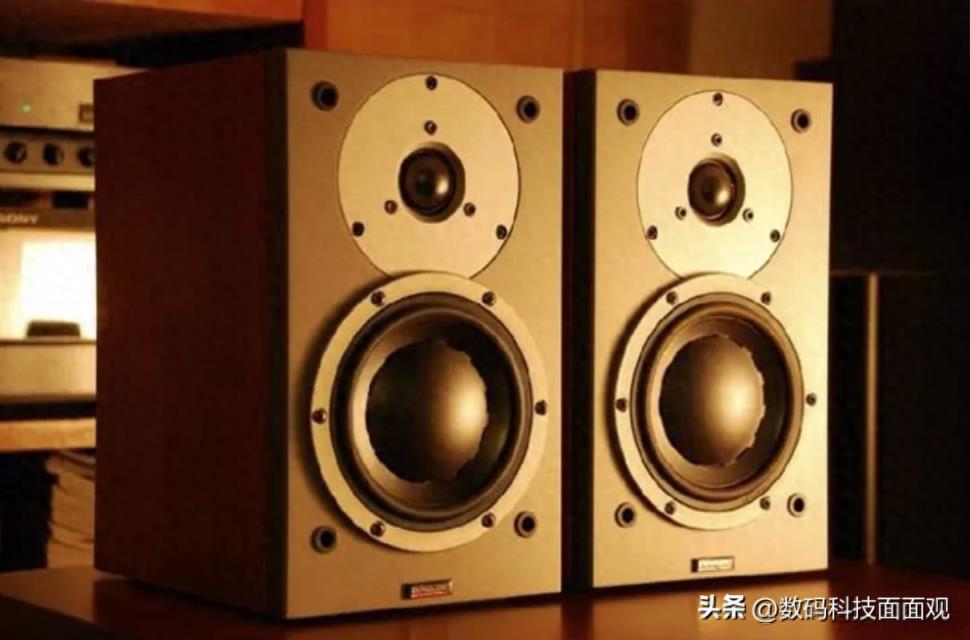不同材质音箱的优缺点，木质、塑料、金属箱体如何选择？-趣考网