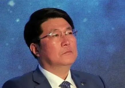 紫光集团原董事长赵伟国因严重违纪被判死缓，引发业界广泛关注