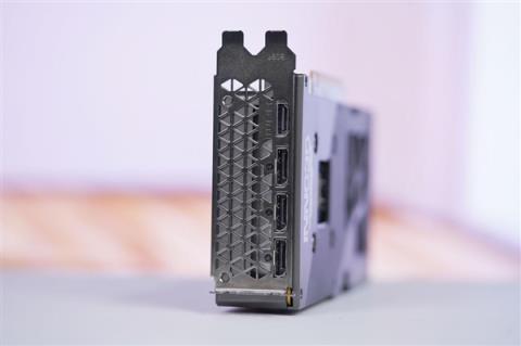 紧凑双槽设计！映众RTX5050曜夜显卡图赏(图11)