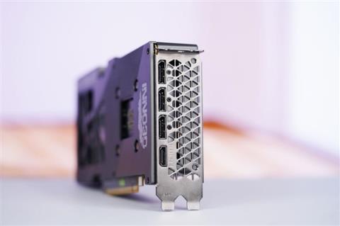 紧凑双槽设计！映众RTX5050曜夜显卡图赏(图12)